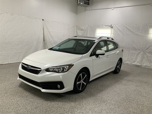 Used 2023 Subaru Impreza 2.0i Premium AWD/4WD image 2