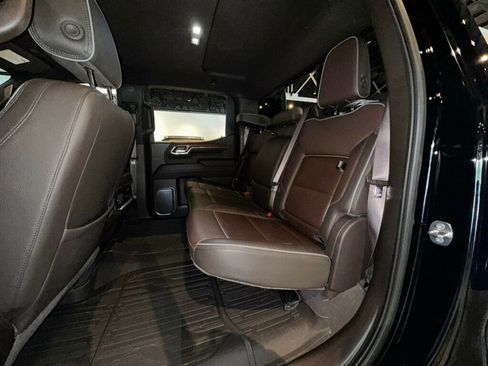 Used 2022 GMC Sierra 1500 Denali w/ Technology Package AWD/4WD image 24