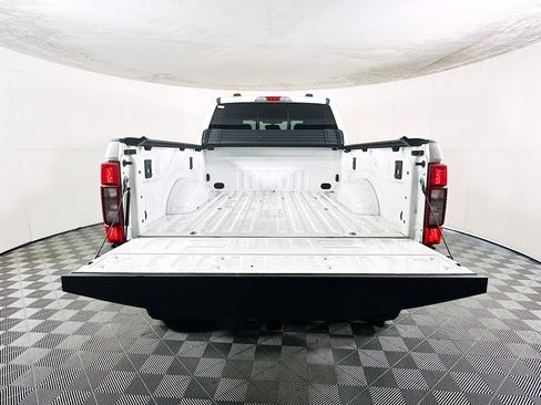 Used 2022 Ford F250 Lariat image 30