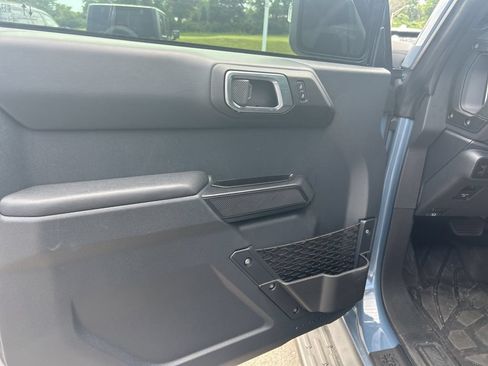 Used 2025 Ford Bronco Outer Banks AWD/4WD image 10