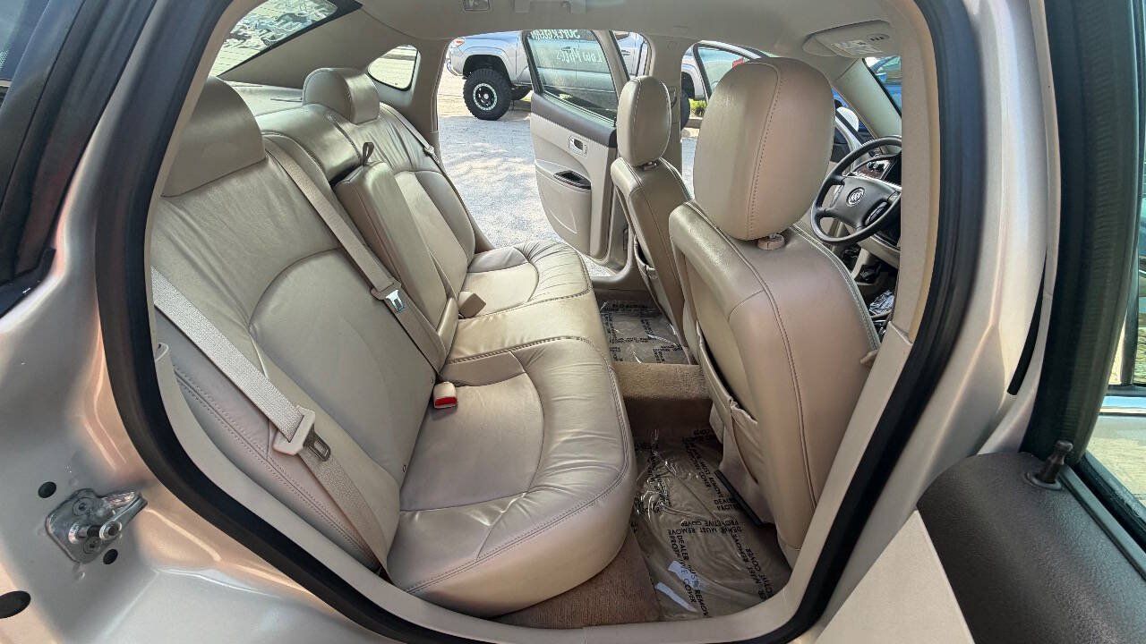 Used 2008 Buick LaCrosse CXL w/ Driver Confidence Package FWD image 11