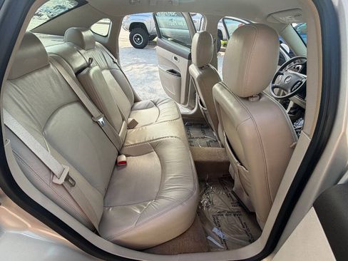 Used 2008 Buick LaCrosse CXL w/ Driver Confidence Package FWD image 11