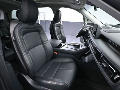 Used 2025 Lincoln Aviator Reserve w/ Jet Appearance Package image 55