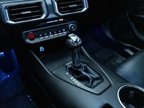 Used 2025 Ford Mustang GT Premium RWD image 26