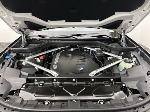 New 2027 BMW X7 xDrive40i w/ Executive Package AWD/4WD image 20