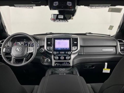 New 2026 RAM 1500 4x4 Crew Cab image 12