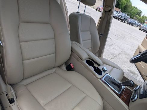 Used 2012 Mercedes-Benz C 300 4MATIC Sedan image 16