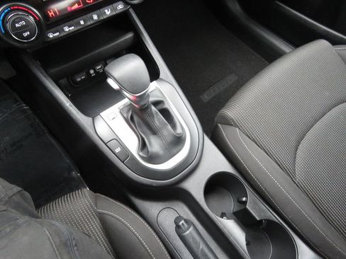 Used 2019 Kia Forte LXS image 23