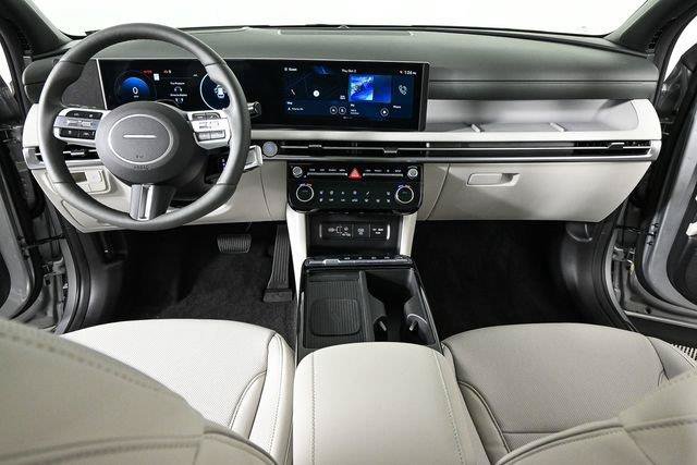 New 2026 Hyundai Tucson Limited FWD image 28