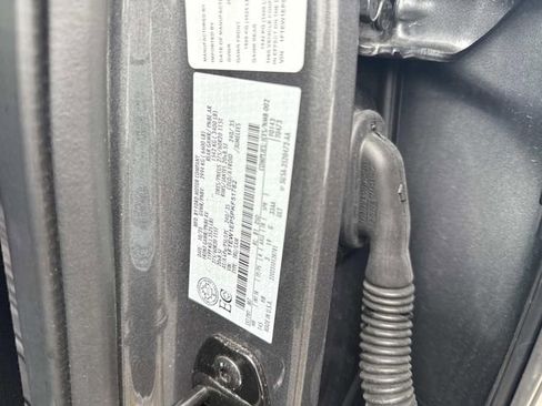 Used 2023 Ford F150 Lariat w/ Equipment Group 502A High AWD/4WD image 27