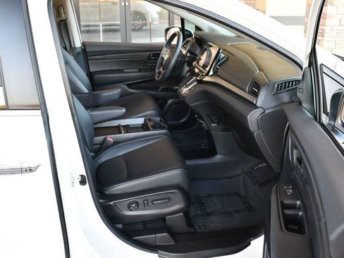 Used 2023 Honda Odyssey EX-L image 44