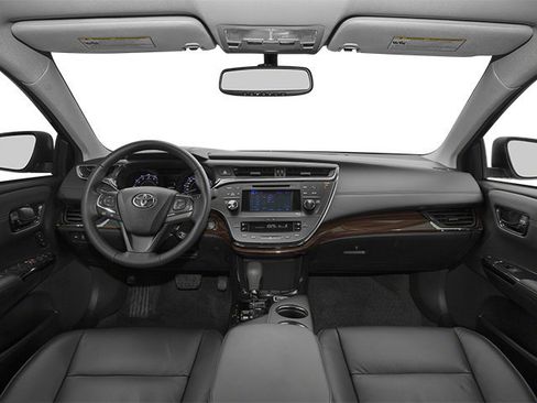 Used 2013 Toyota Avalon XLE image 7