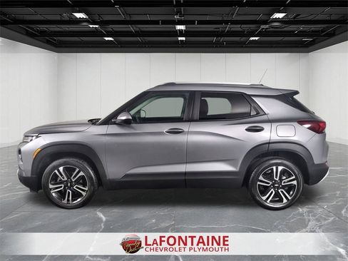 Certified 2023 Chevrolet TrailBlazer LT w/ LPO, Blackout Package image 5