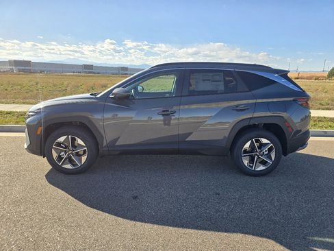 New 2026 Hyundai Tucson SEL image 2