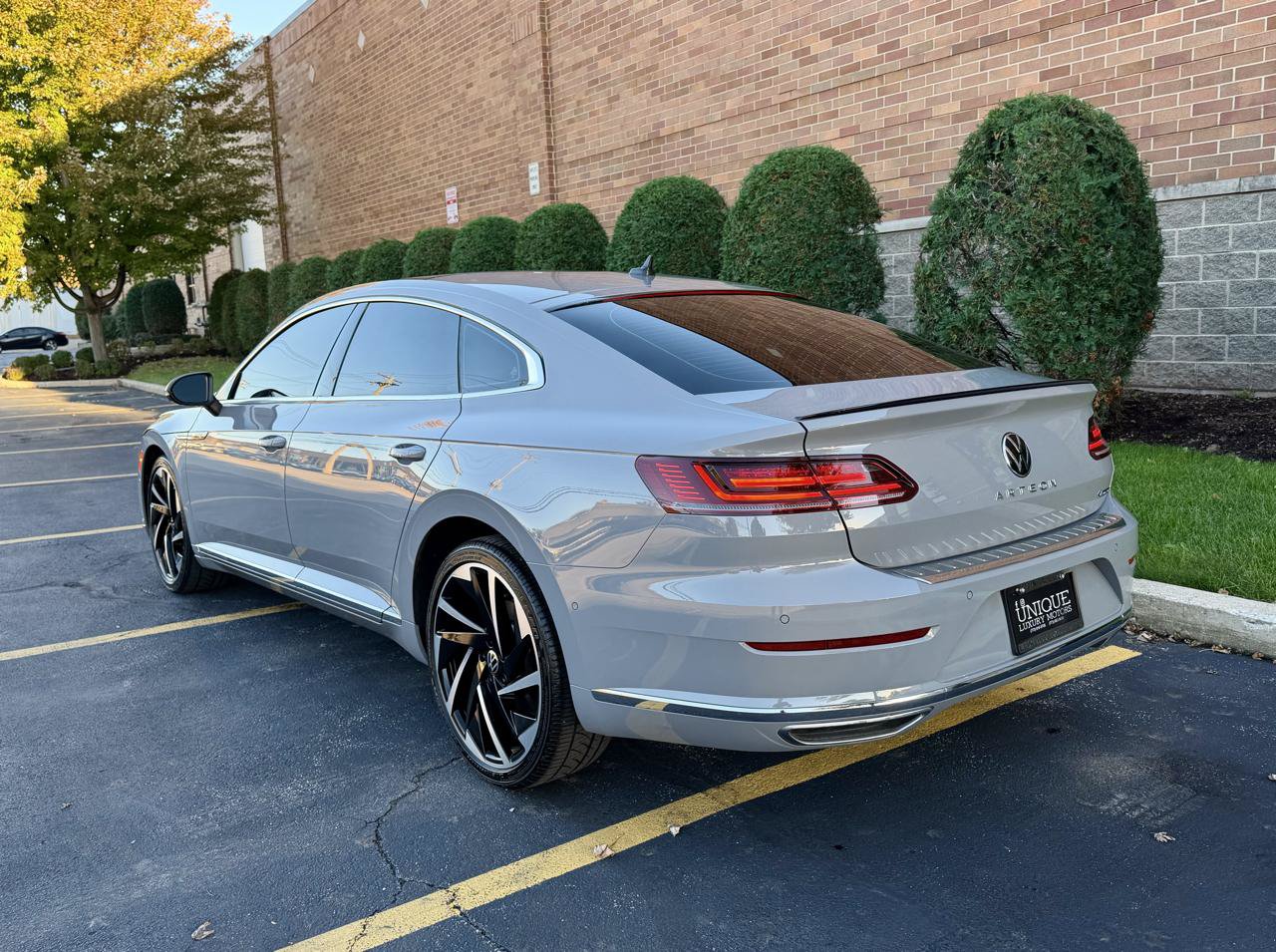 Used 2023 Volkswagen Arteon SEL Premium AWD/4WD image 11
