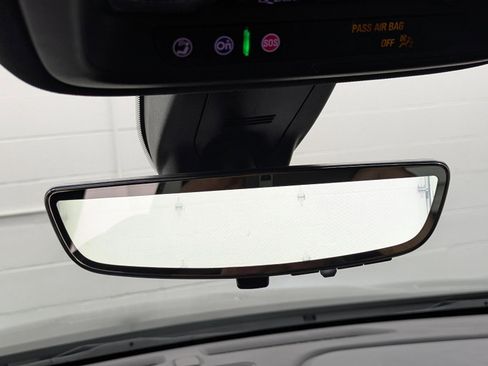 Used 2023 Chevrolet Traverse Premier w/ Redline Edition image 6