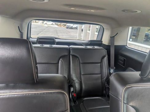 Used 2018 GMC Acadia Denali image 21