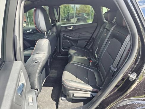 Used 2025 Ford Escape ST-Line Select w/ Tech Pack #1 AWD/4WD image 16