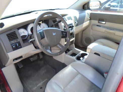 Used 2006 Dodge Durango Limited w/ Trailer Tow Group AWD/4WD image 4