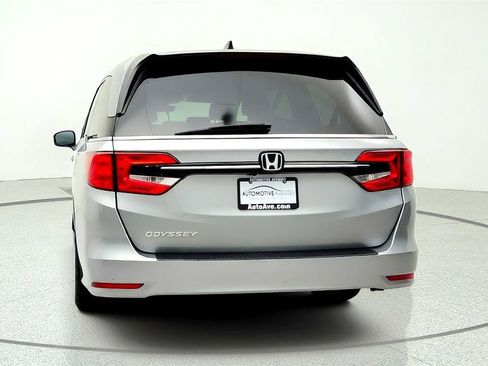 Used 2023 Honda Odyssey EX-L image 6