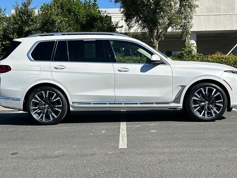 Used 2023 BMW X7 xDrive40i w/ Premium Package image 7