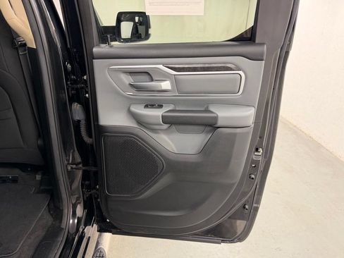 Used 2020 RAM 1500 Big Horn AWD/4WD image 12