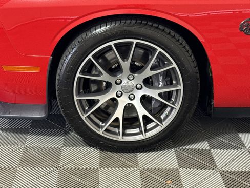 Used 2022 Dodge Challenger SRT Hellcat Redeye RWD image 12