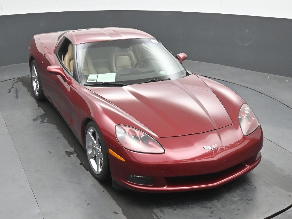 Used 2007 Chevrolet Corvette Coupe w/ Preferred Equipment Group RWD image 26