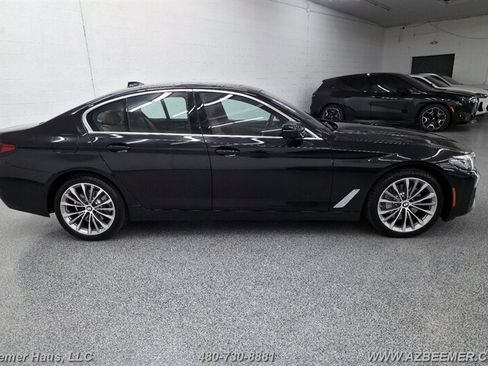 Used 2023 BMW 530i w/ Convenience Package RWD image 14