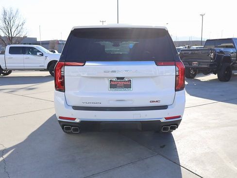 New 2026 GMC Yukon XL Denali w/ Denali Reserve Package image 5