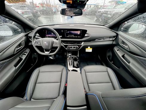 New 2026 Buick Envista Sport Touring image 18