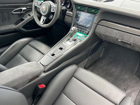 Certified 2019 Porsche 911 Carrera 4 GTS AWD/4WD image 17