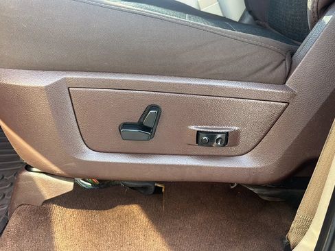 Used 2019 RAM 1500 Lone Star AWD/4WD image 8