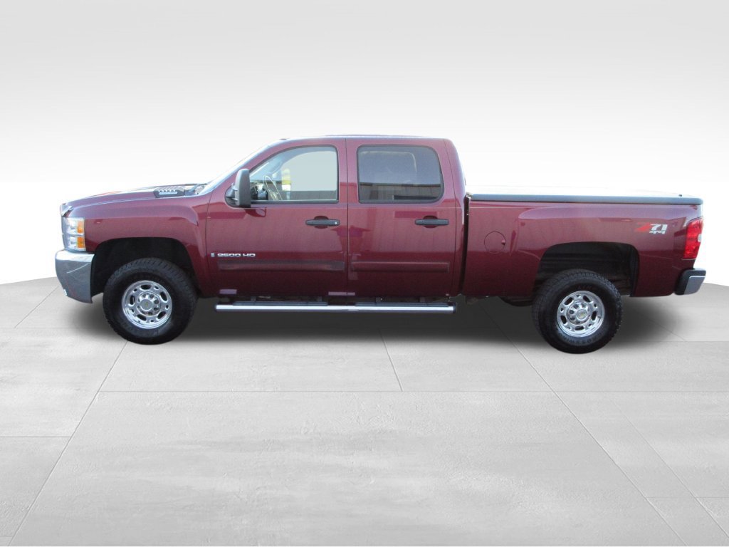 Used 2008 Chevrolet Silverado 2500 LT w/ 1LT Convenience Package AWD/4WD image 2
