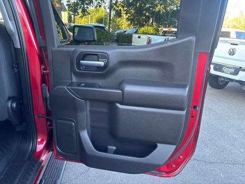 Used 2021 Chevrolet Silverado 1500 LT AWD/4WD image 34