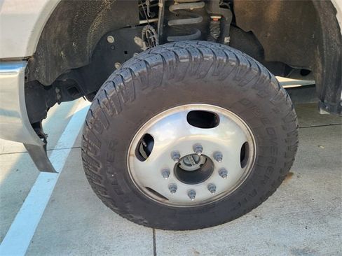Used 2017 Ford F350 XL w/ STX Appearance Package AWD/4WD image 9