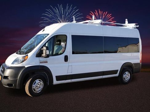 Used 2022 RAM ProMaster 2500 w/ Convenience Group FWD image 10