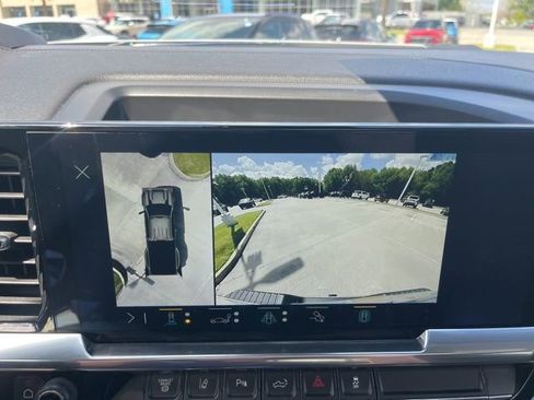 Used 2024 Chevrolet Silverado 3500 LTZ w/ LTZ Plus Package image 28