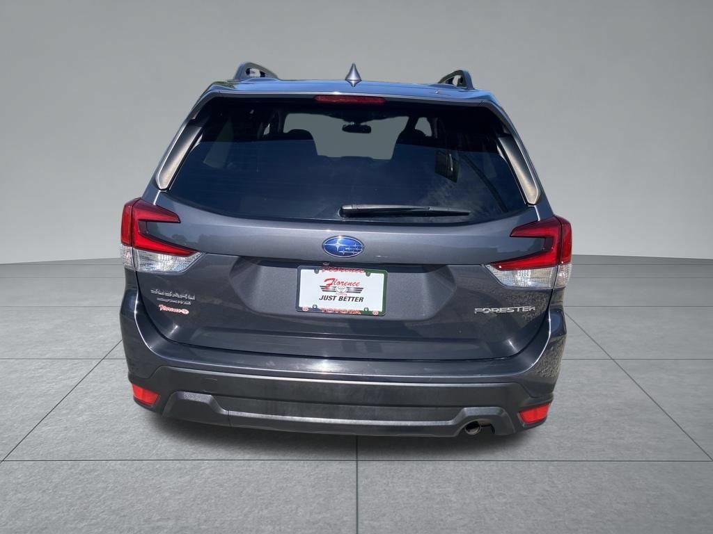 Used 2022 Subaru Forester Premium AWD/4WD image 12