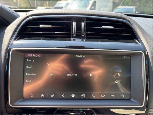 Used 2020 Jaguar F-PACE Prestige AWD/4WD image 30
