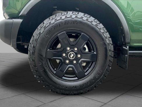 Used 2024 Ford Bronco Black Diamond AWD/4WD image 10