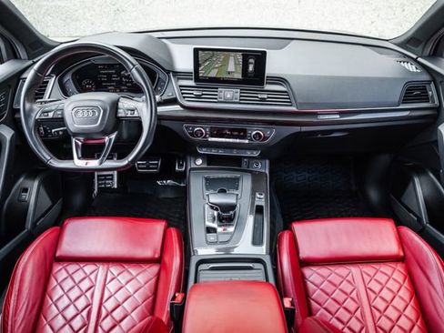 Used 2019 Audi SQ5 Premium Plus w/ Premium Plus Package image 6