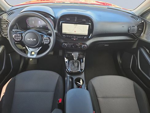 Used 2023 Kia Soul S FWD image 12