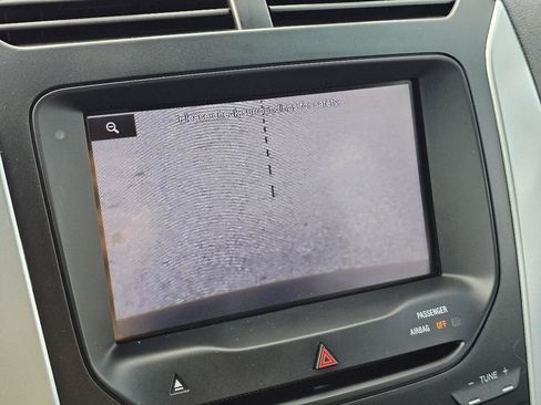 Used 2013 Ford Explorer XLT FWD image 64