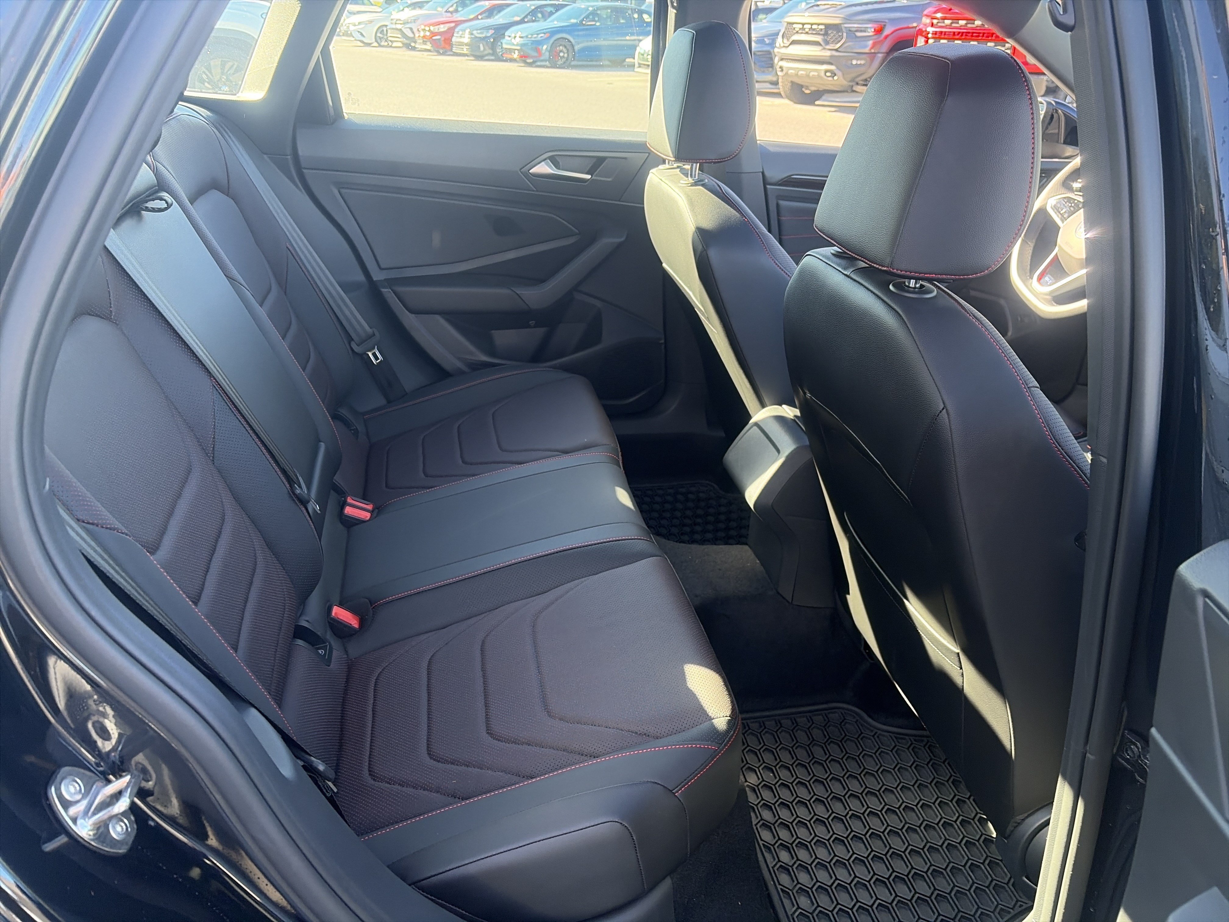 Used 2022 Volkswagen Jetta GLI Autobahn FWD image 21