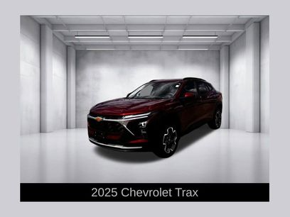 Used 2025 Chevrolet Trax LT w/ LT Convenience Package