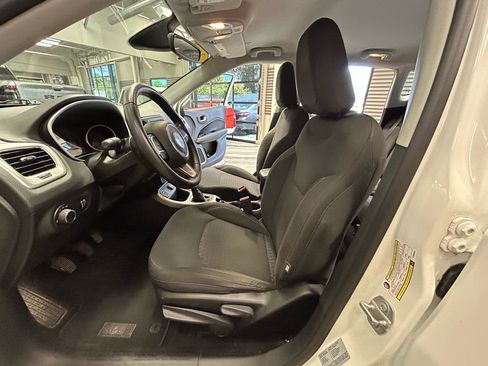 Used 2017 Jeep Compass Sport FWD image 51