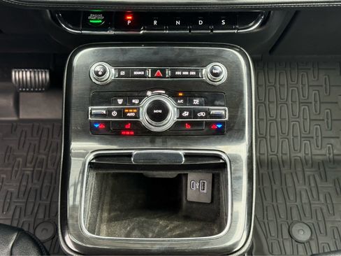 Used 2023 Lincoln Nautilus FWD image 27