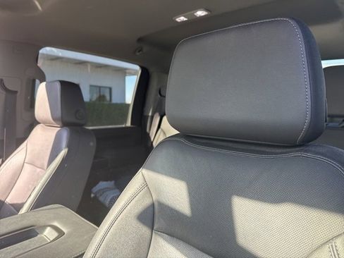 Certified 2022 Chevrolet Silverado 2500 LTZ image 8