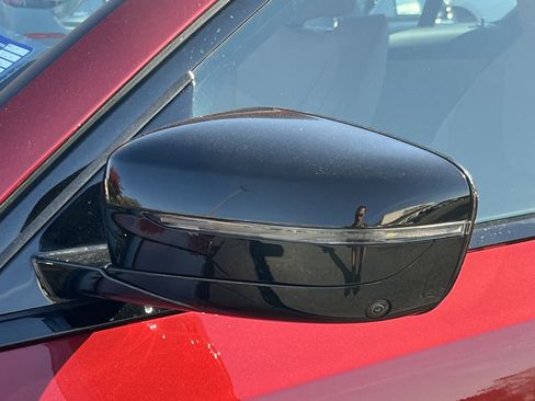 New 2026 BMW 330i Sedan w/ M Sport Package image 30